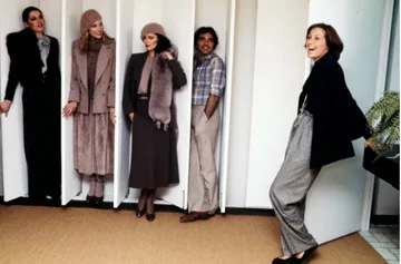 Donna Karan with models wearing Anne Klein.