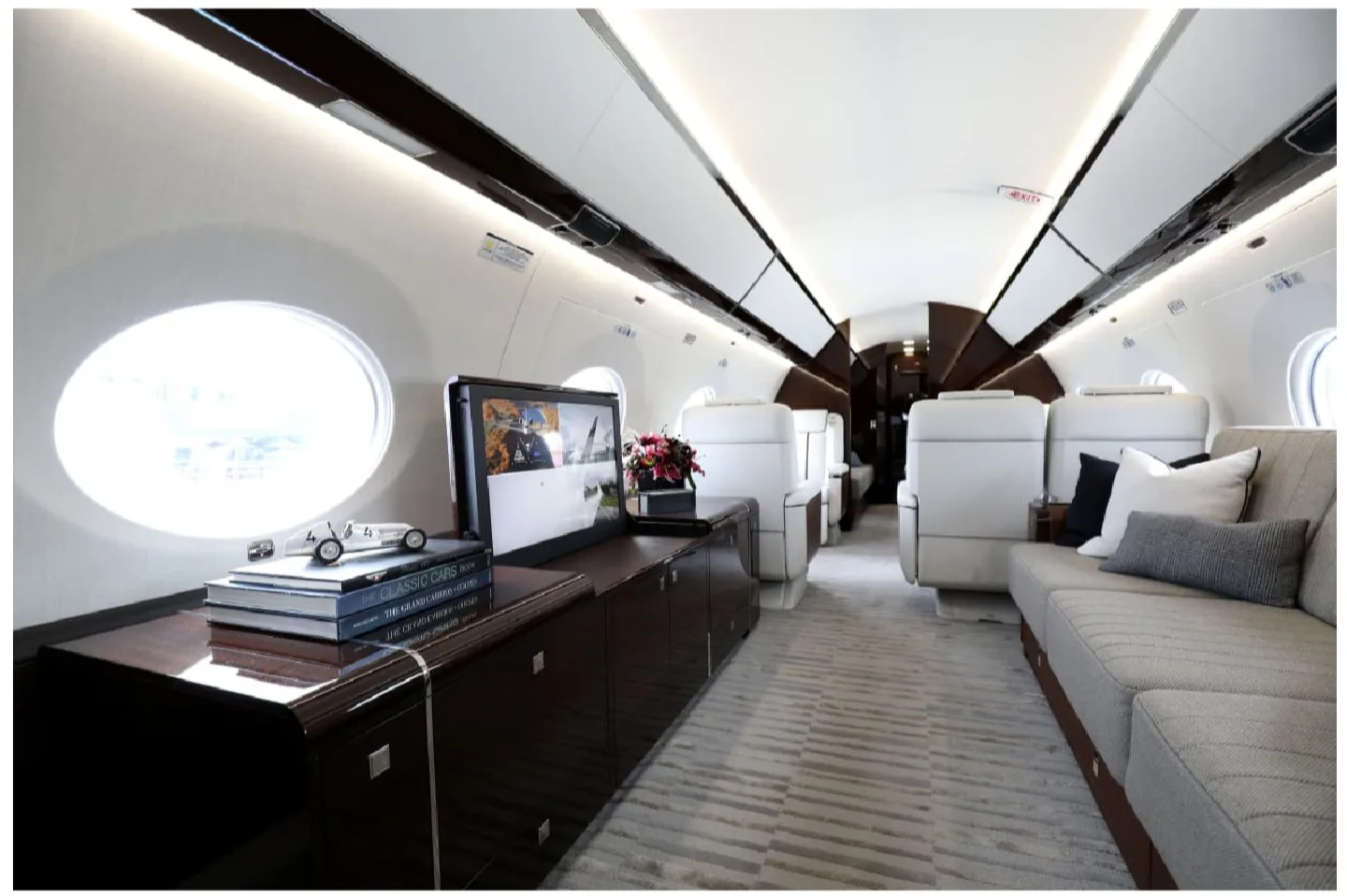 It’s important to treat travel on your Gulfstream G650ER like relaxing in your living room.